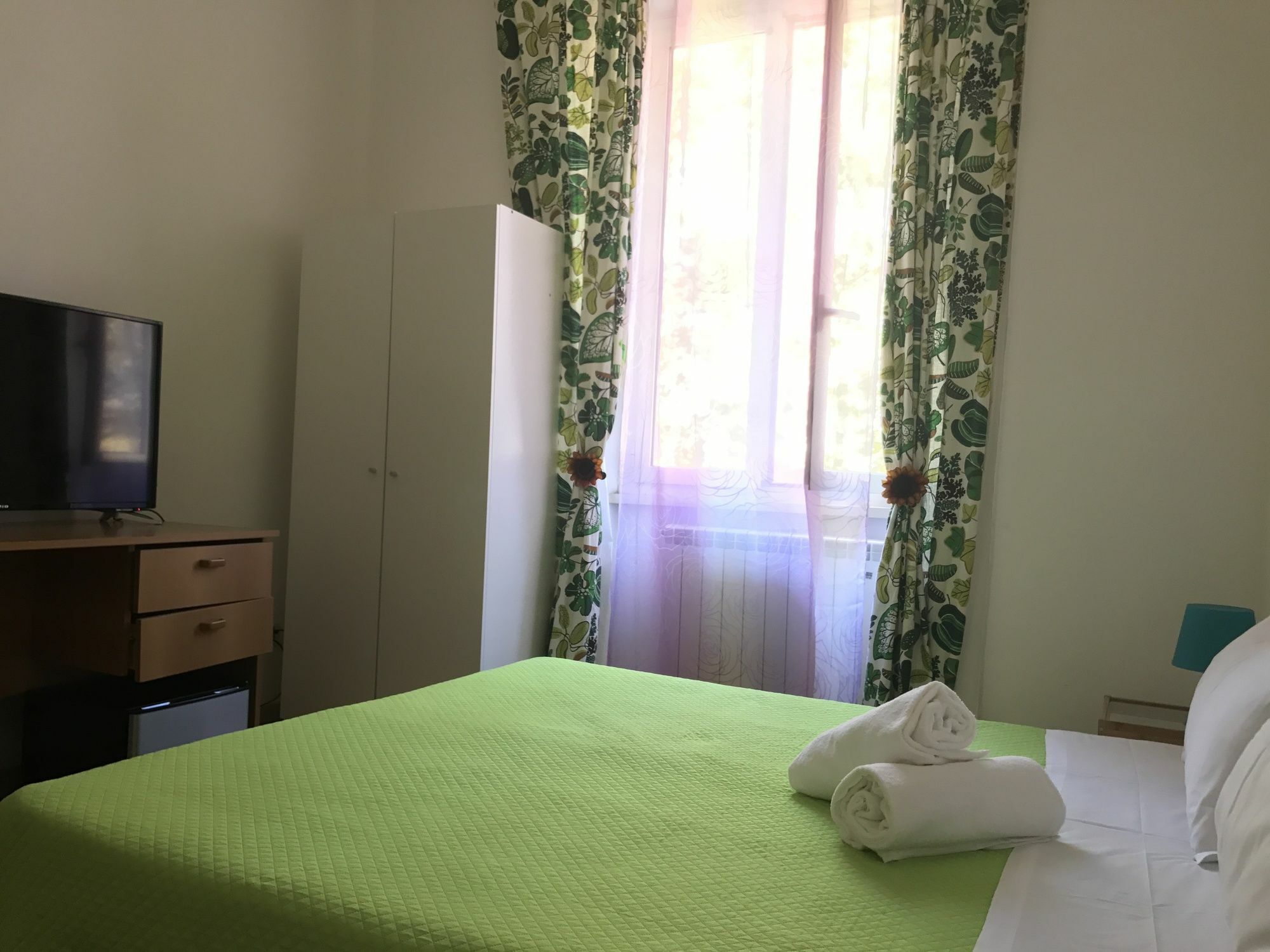 Giuly Guesthouse Rome Luaran gambar